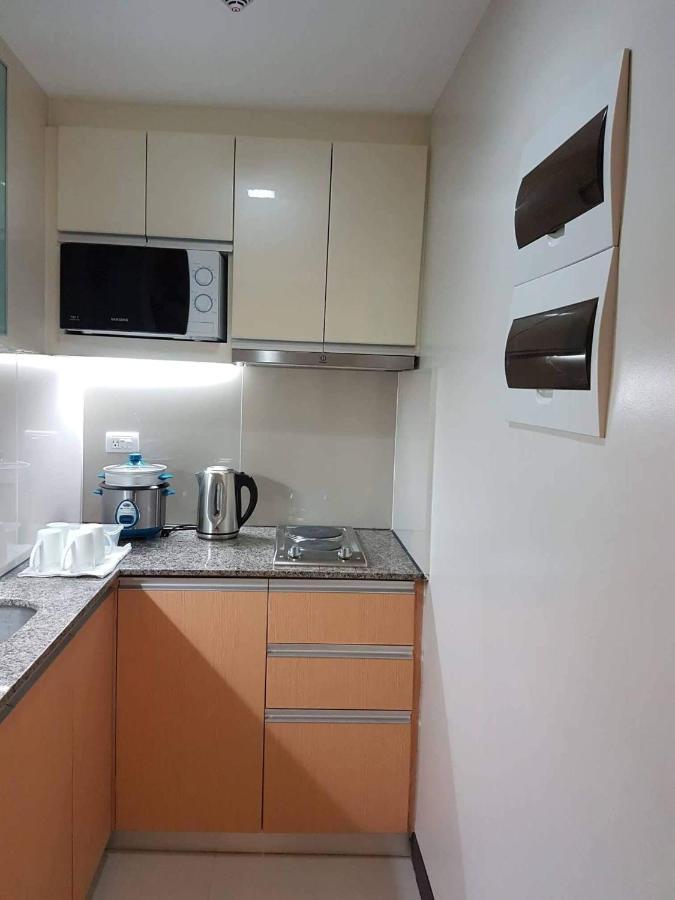 Mactan Newtown Deluxe Island Breeze Lejlighed Lapu-Lapu City Eksteriør billede